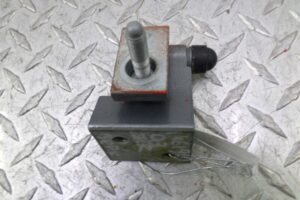 Изображение товара 132904 - 00132904 petlya dveri zadnyaya 2