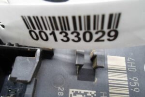 Изображение товара 133029 - 00133029 blok upravleniya perednej levoj dveri Toyota Corolla Verso 3