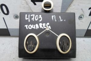 Изображение товара 133029 - 00133029 blok upravleniya perednej levoj dveri Toyota Corolla Verso