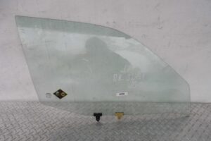 Изображение товара 133059 - 00133059 steklo dveri perednej pravoj Land Rover Freelander