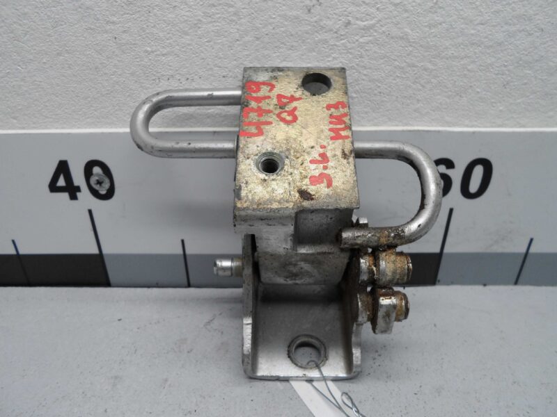 Изображение товара 133100 - 00133100 petlya dveri zadnyaya