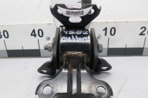 Изображение товара 133228 - 00133228 podushka krepleniya dvigatelya 2