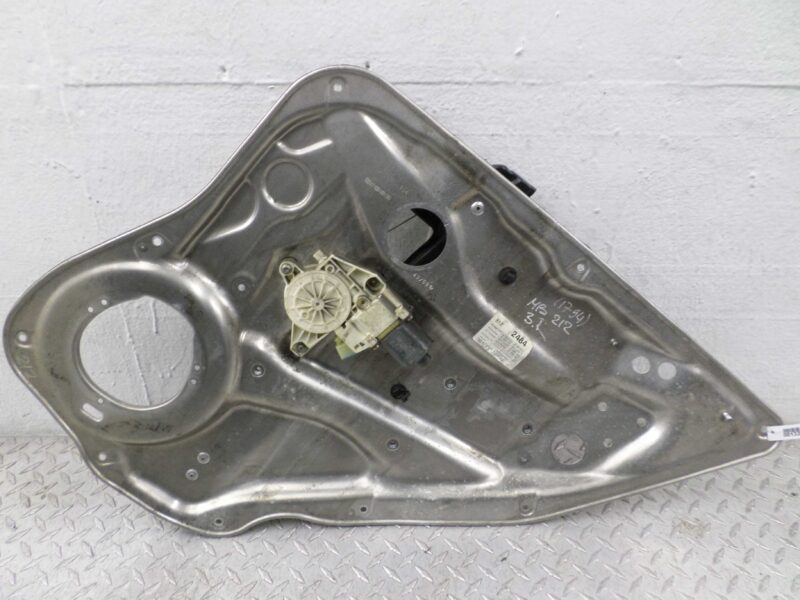 Изображение товара 133239 - 00133239 steklopodemnik zadnij pravyj Ford Explorer