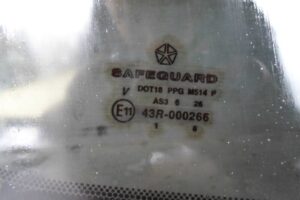 Изображение товара 133369 - 00133369 steklo zadnee 2