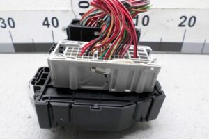 Изображение товара 133376 - 00133376 blok predokhranitelej Pontiac Vibe 2