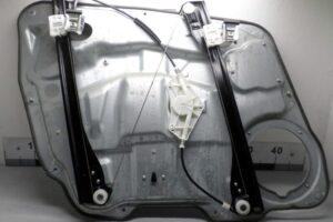 Изображение товара 133436 - 00133436 steklopodemnik perednij pravyj Ford Expedition 2