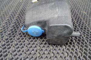 Изображение товара 133519 - 00133519 bachok omyvatelya SAAB 9 3 4