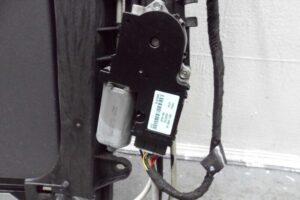 Изображение товара 133927 - 00133927 lyuk Skoda Yeti 2