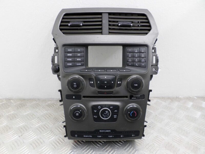 Изображение товара 133981 - 00133981 panel tsentralnoj konsoli Skoda Yeti