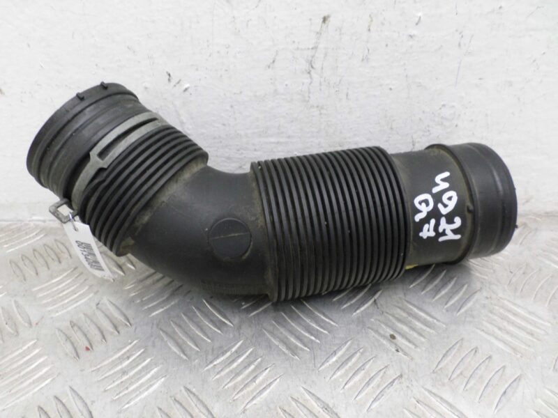 Изображение товара 134080 - 00134080 patrubok vozdushnogo filtra