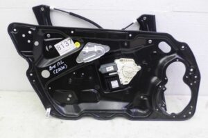 Изображение товара 134142 - 00134142 steklopodemnik perednij levyj Volvo S40 3