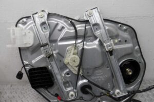 Изображение товара 134192 - 00134192 steklopodemnik perednij pravyj Audi TT 1