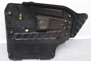 Изображение товара 134310 - 00134310 kryshka dvigatelya dekorativnaya 2