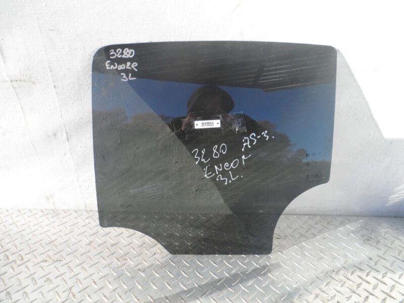 Изображение товара 134425 - 00134425 steklo dveri zadnej levoj