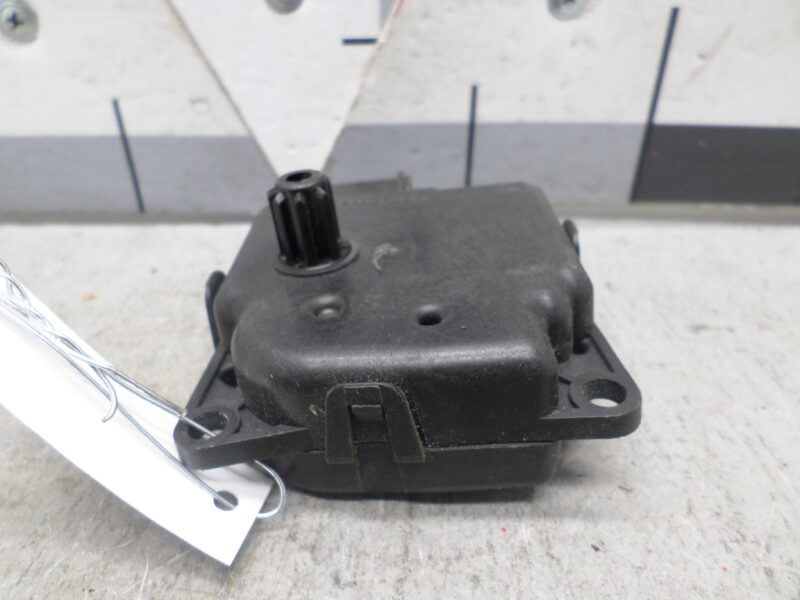 Изображение товара 134521 - 00134521 motorchik zaslonki pechki