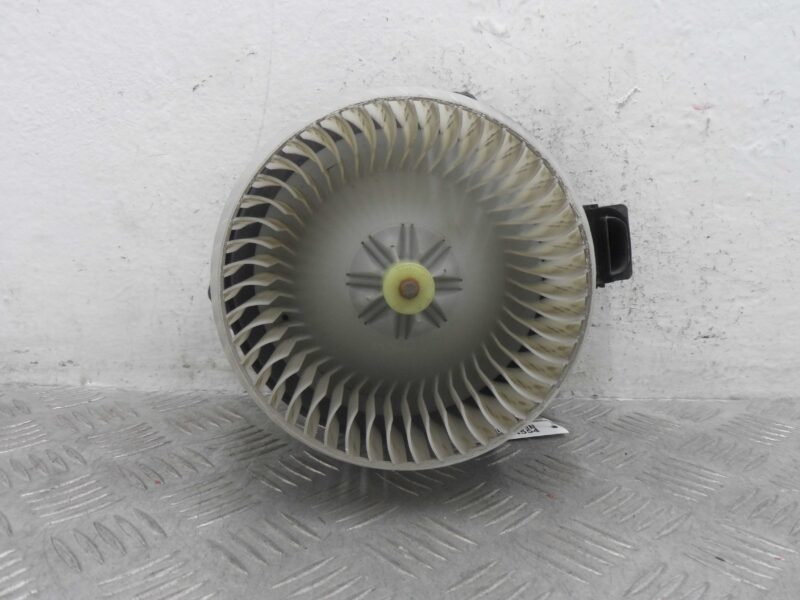 Изображение товара 134554 - 00134554 ventilyator otopitelya (motorchik pechki) Peugeot 306