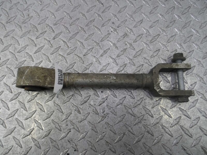 Изображение товара 134650 - 00134650 rychag zadnij pravyj Toyota Hiace