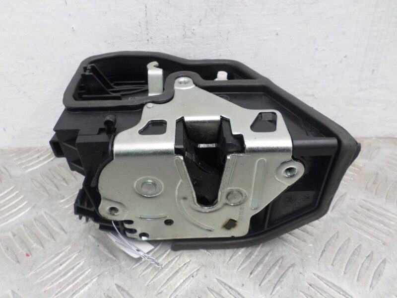 Изображение товара 134836 - 00134836 zamok dveri zadnej pravoj