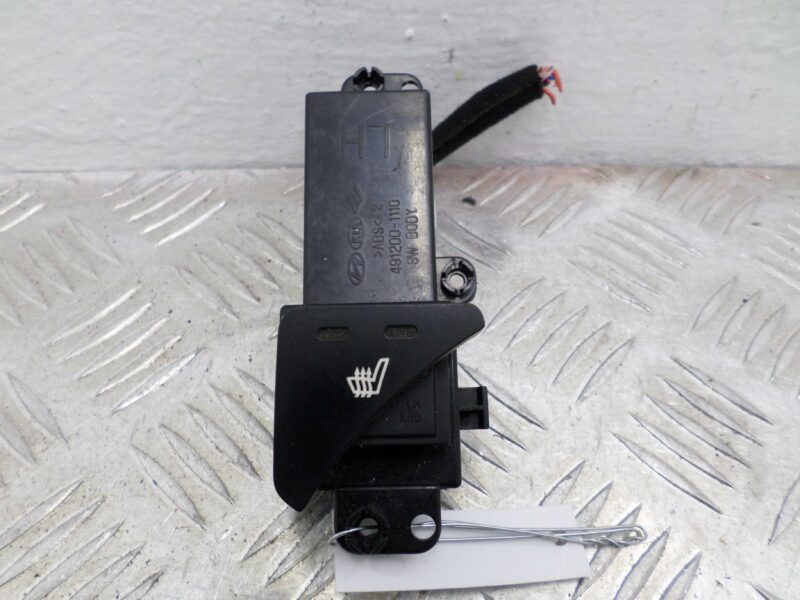 Изображение товара 134876 - 00134876 knopka salona Alfa Romeo 146