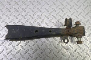 Изображение товара 134927 - 00134927 rychag zadnij levyj Peugeot 306 3