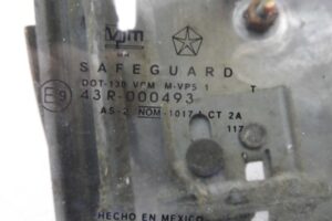 Изображение товара 134984 - 00134984 steklo kuzovnoe levoe 1