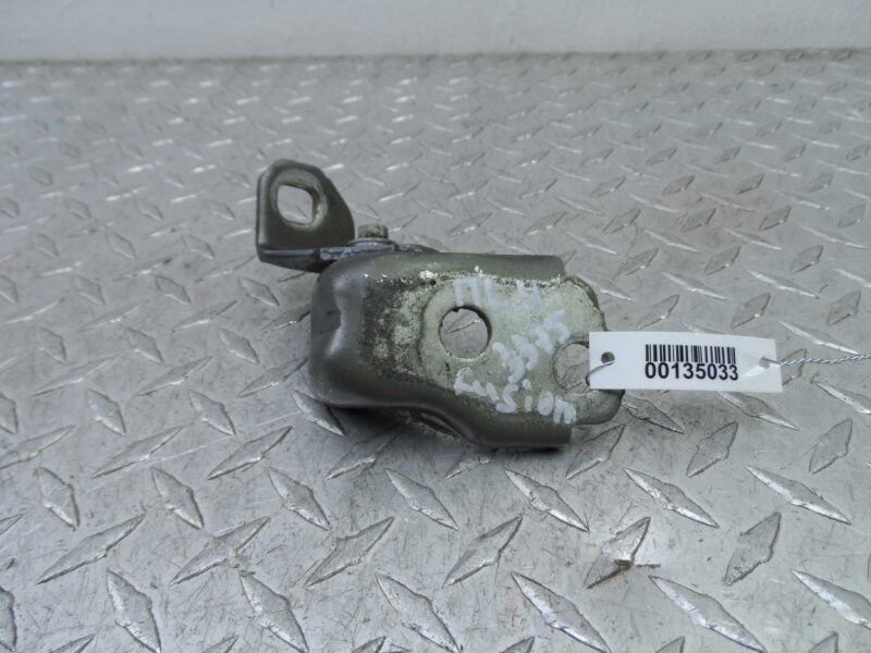 Изображение товара 135033 - 00135033 petlya dveri perednyaya Chevrolet Aveo