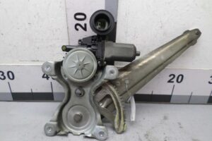 Изображение товара 135359 - 00135359 steklopodemnik zadnij levyj Subaru Legacy 2