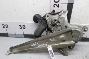 Изображение товара 135359 - 00135359 steklopodemnik zadnij levyj Subaru Legacy