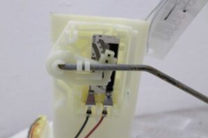 Изображение товара 135362 - 00135362 datchik urovnya topliva 3