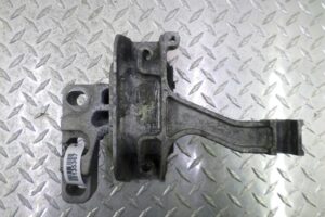 Изображение товара 135367 - 00135367 podushka krepleniya dvigatelya 1