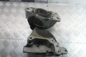 Изображение товара 135410 - 00135410 podushka krepleniya dvigatelya 1