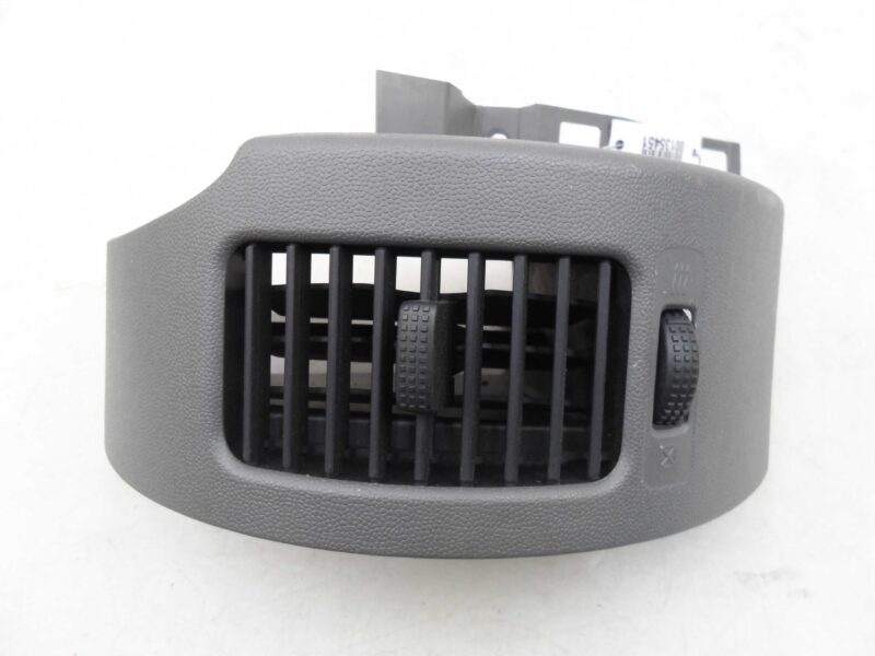 Изображение товара 135451 - 00135451 deflektor obduva salona