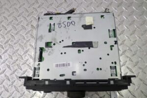 Изображение товара 135488 - 00135488 magnitola Pontiac Vibe 1