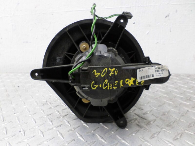 Изображение товара 135495 - 00135495 ventilyator otopitelya (motorchik pechki)