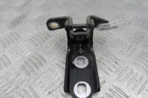 Изображение товара 135498 - 00135498 petlya dveri zadnyaya 3