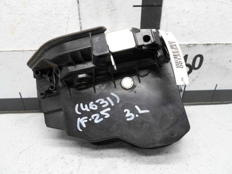 Изображение товара 135541 - 00135541 zamok dveri zadnej levoj