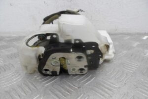 Изображение товара 135576 - 00135576 zamok dveri perednej pravoj Citroen Berlingo 1