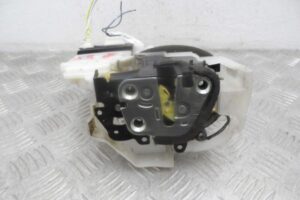 Изображение товара 135576 - 00135576 zamok dveri perednej pravoj Citroen Berlingo 3