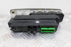 Изображение товара 135582 - 00135582 knopka steklopodemnika Volvo V40 1