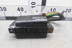 Изображение товара 135645 - 00135645 blok predokhranitelej Chrysler Sebring 2