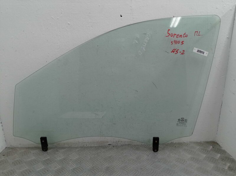 Изображение товара 135718 - 00135718 steklo dveri perednej levoj Audi 80