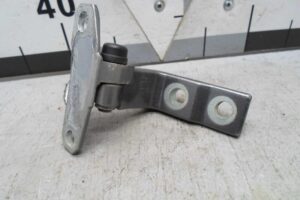 Изображение товара 135724 - 00135724 petlya dveri zadnyaya 1