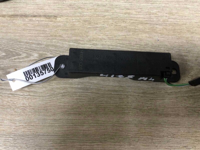 Изображение товара 135750 - 00135750 antenna besklyuchevogo dostupa Ford Mondeo