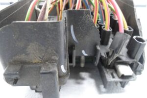 Изображение товара 135872 - 00135872 blok predokhranitelej Skoda Yeti 3