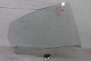 Изображение товара 135912 - 00135912 steklo dveri perednej pravoj 