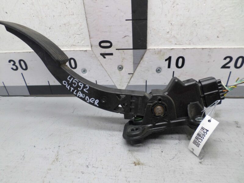 Изображение товара 135954 - 00135954 pedal gaza