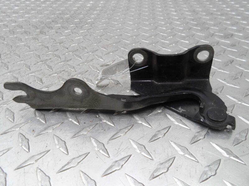 Изображение товара 135976 - 00135976 petlya kapota levaya Citroen C5