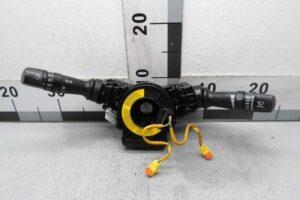 Изображение товара 136355 - 00136355 pereklyuchatel podrulevoj (strekoza) 