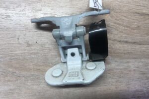 Изображение товара 136377 - 00136377 petlya kryshki bagazhnika 2