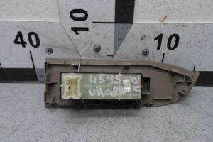 Изображение товара 136450 - 00136450 knopka steklopodemnika 1